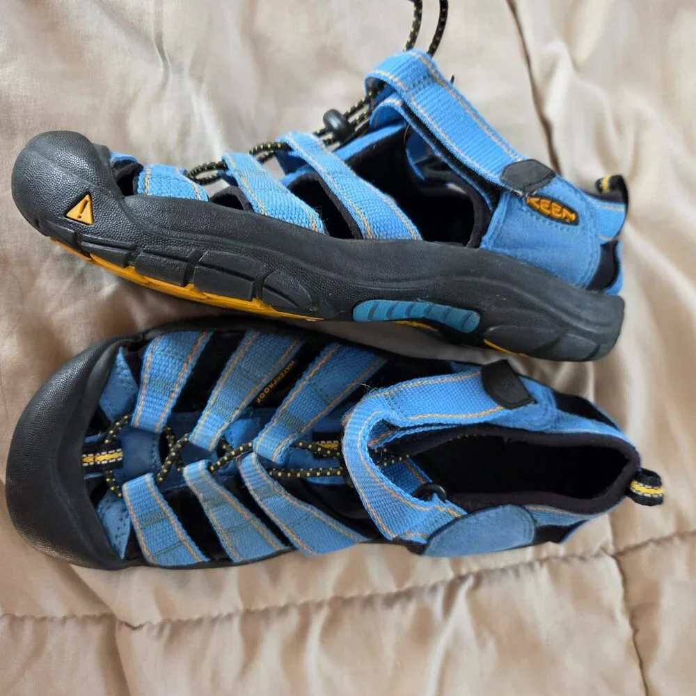 Keen Newport H2 Blue Outdoor Water Sandals Unisex Size 4